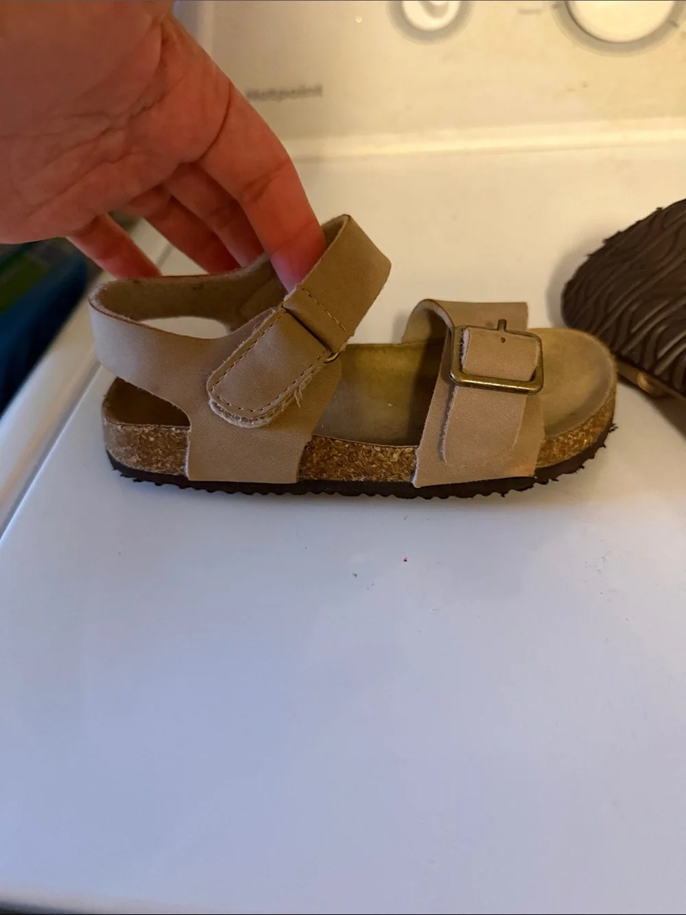 Kids Tan Leather Buckle Sandals